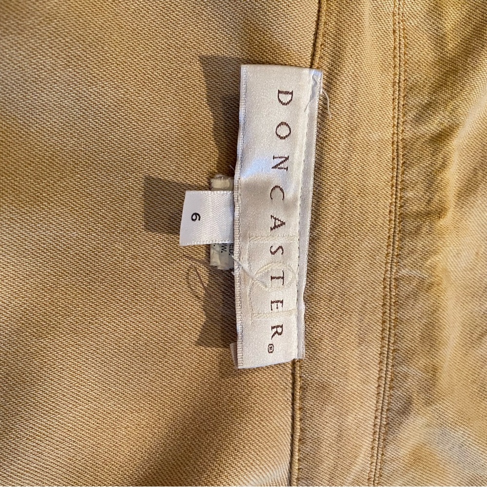 Doncaster Beige Utility Jacket With Button Details - image 3